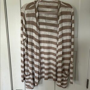 Chic Striped Cardigan in Tan and White